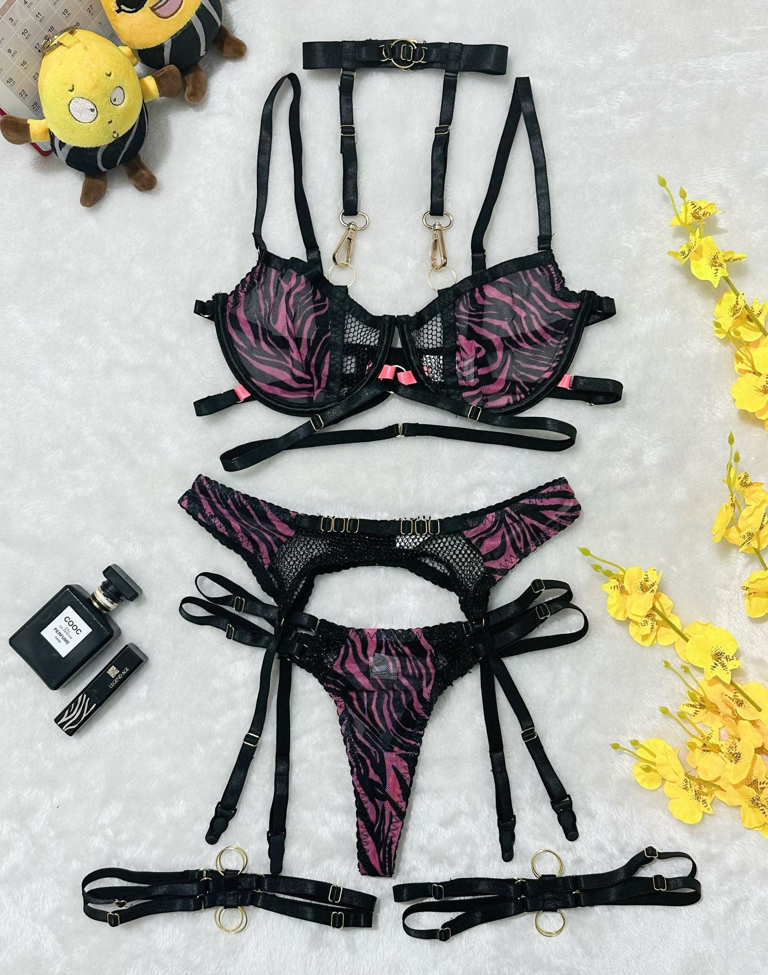 Zebra Print Halter Mesh Detachable Strap Grid Splicing Hollow Out Lingerie Set eprolo