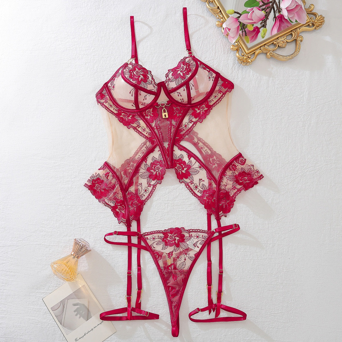 Sexy Bra Set Sheer Mesh Thin Lace Temptation Underwear Three-Piece Set eprolo