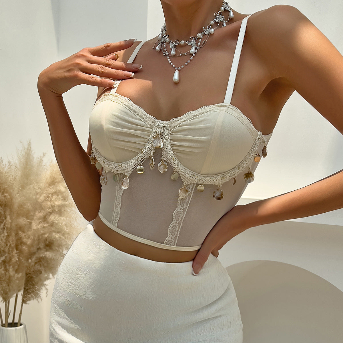 Mesh Shell Pendant Underwire Gathered Strapless Top | Women's Camisole