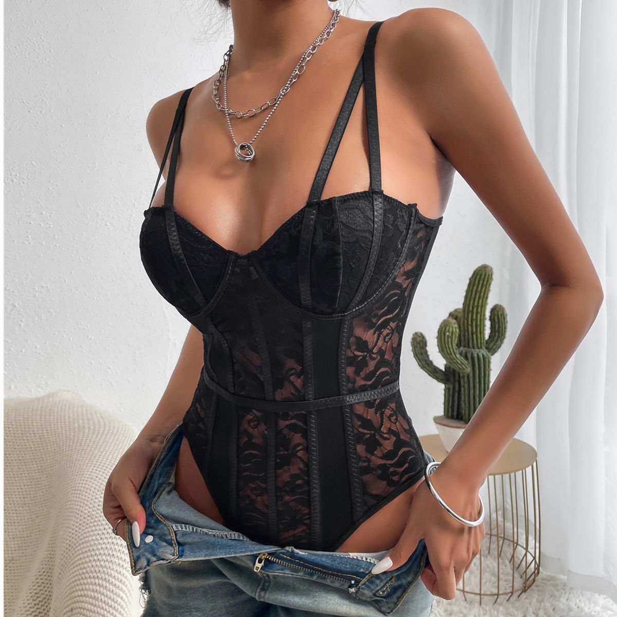 Women's Lace Splicing Jumpsuit – Sexy Unique Street Style Slim Fit Bodysuit