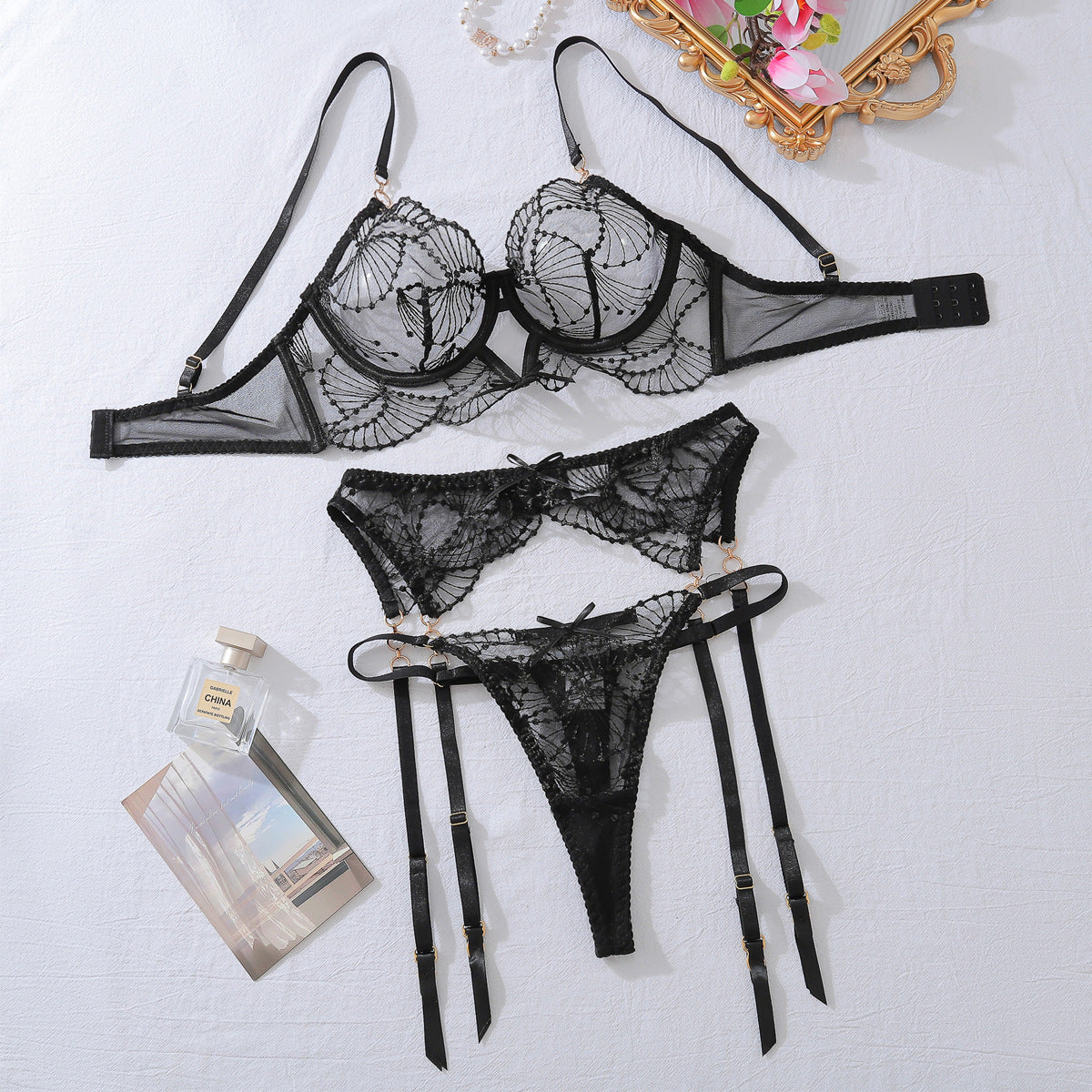 Perspective Embroidered Sexy Bra Set with Sexy Lace Underwear and Underwear Three Piece Set eprolo